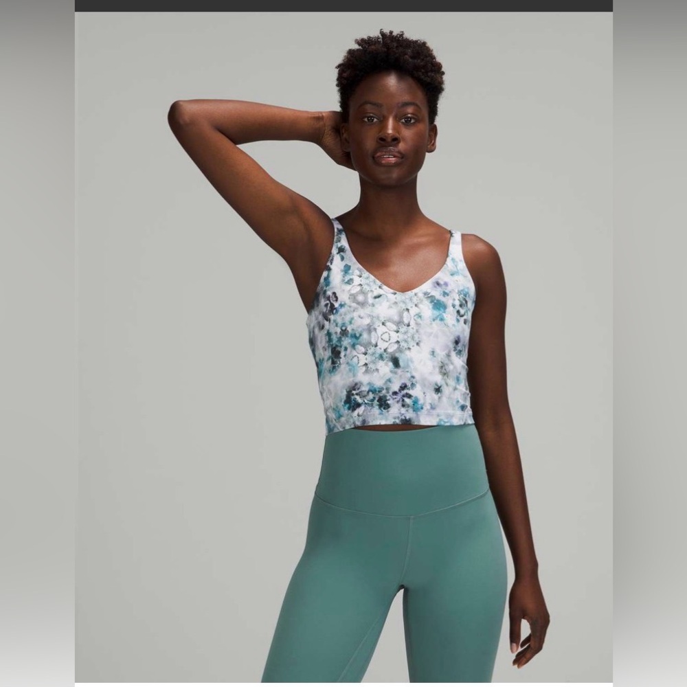 Lululemon Align Tank - Picture 2 of 9
